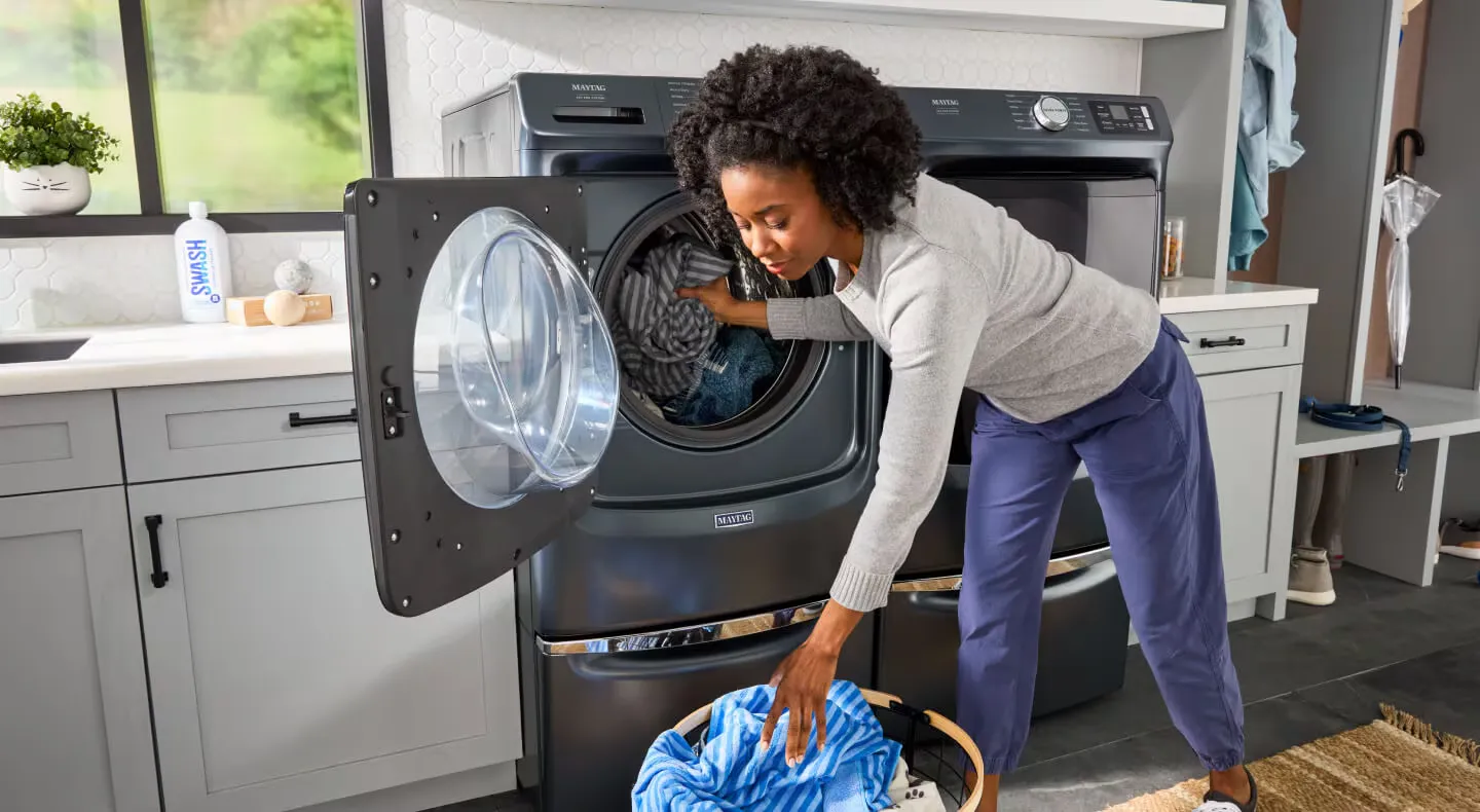 How to Remove Cigarette Smell from Clothes